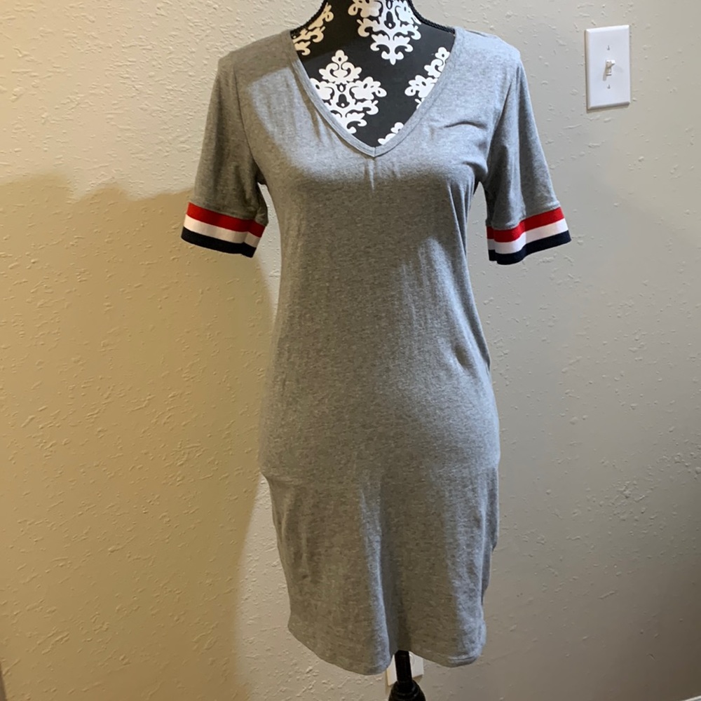 COPY - BOZZOLO knit t-shirt  size 1X  red/white/blue elastic sleeves